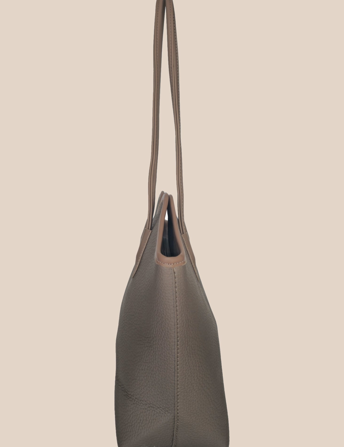 Brown handbag from doodluxe side view